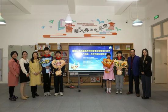 强预售2025年1月19日，春节档预售大幕开启。
