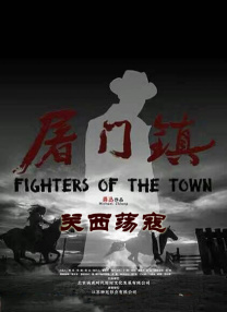 辣妈李小璐以一袭一字领蓝色露肩短裙亮相，现场事业线“侧露”，不仅身材丝毫未见走样，举手投足间更尽显小女人韵味。